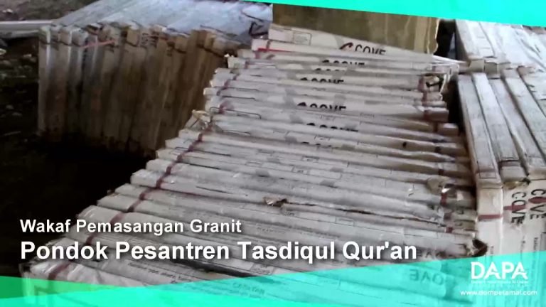 Muliakan Orang Yang Berwakaf